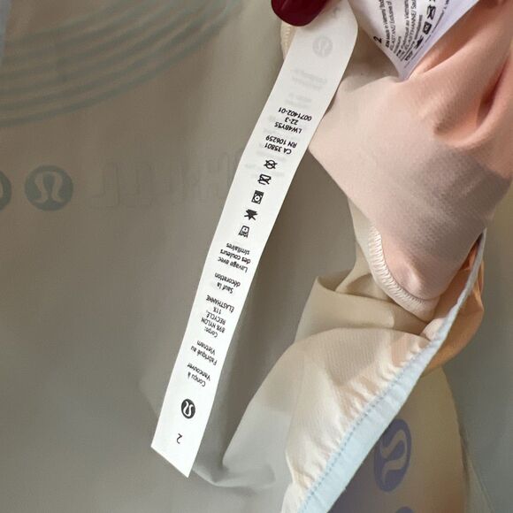 $178 LULULEMON x MADHAPPY Packable Run Jacket Size 2 Lightweight Front Zip Hood - Picture 15 of 15